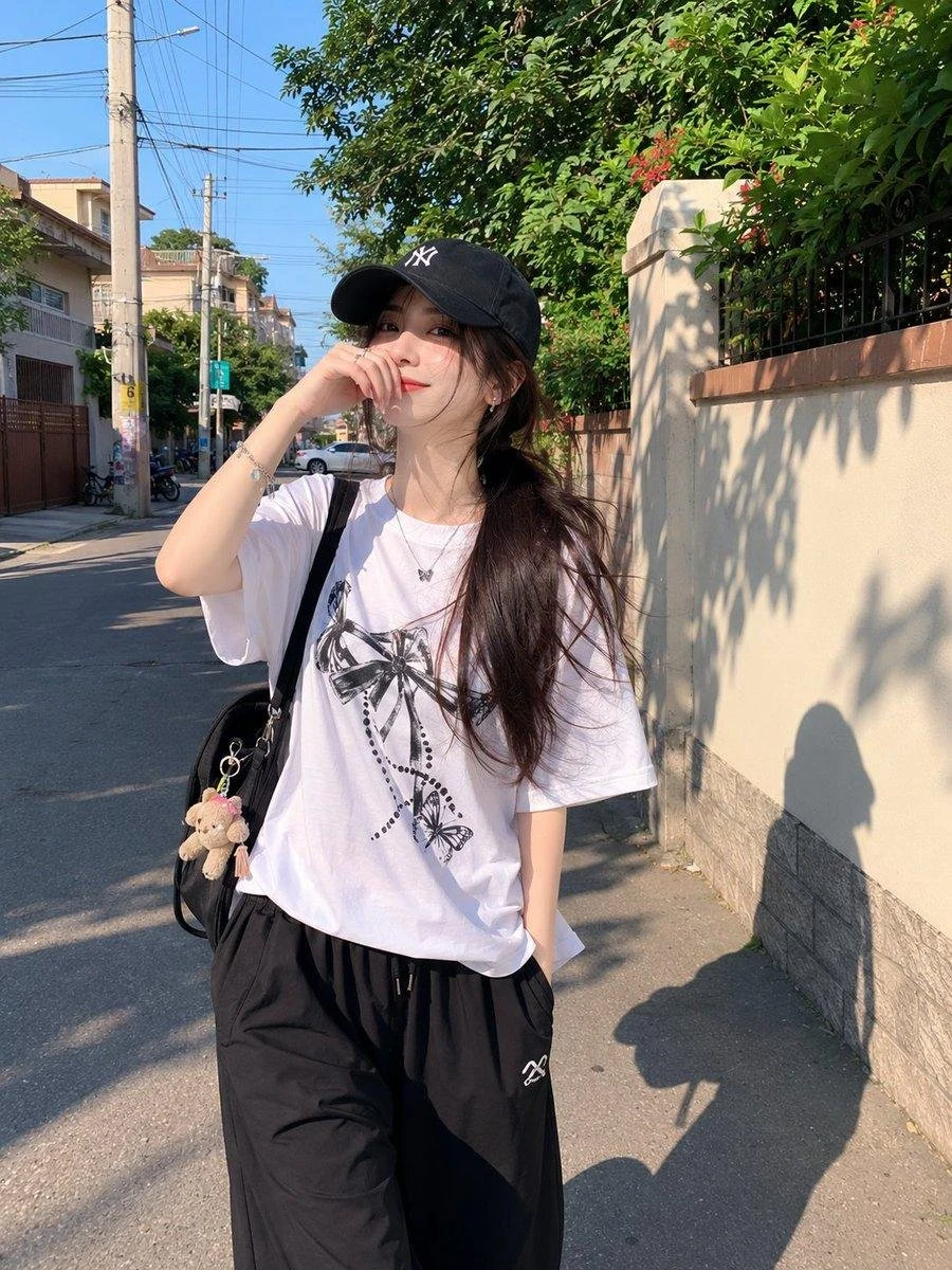 candid japanese girl street photography